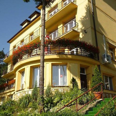 Bozy Dar Bed & Breakfast Krynica Zdroj Luaran gambar
